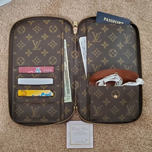 Louis Vuitton Bags Louis Vuitton Escapade Escovedo Travel Organizer